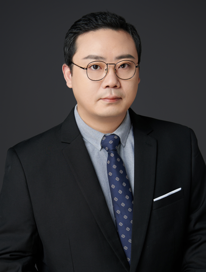 <strong>张皓</strong>-专职律师